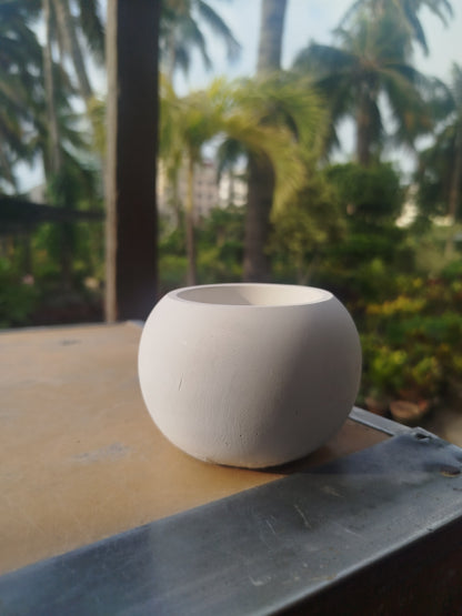 Rounded Pots