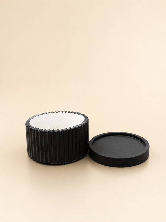 Ribbed Pots