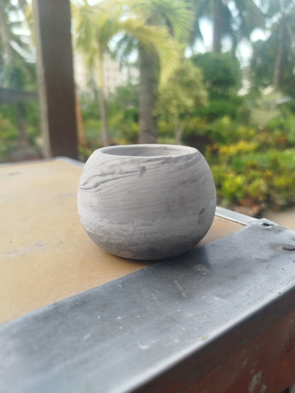 Rounded Pots